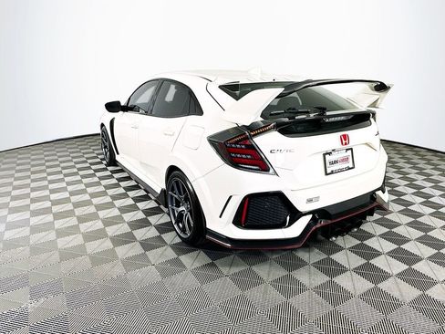 Used 2019 Honda Civic Type R image 8