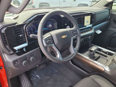 New 2025 Chevrolet Silverado 1500 LT w/ Safety Package image 14