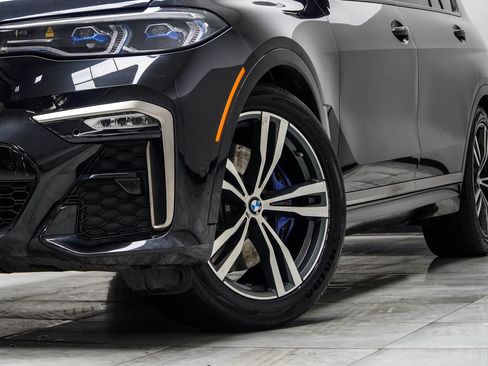 Used 2022 BMW X7 M50i w/ Executive Package AWD/4WD image 3