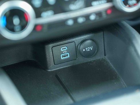 Used 2023 Ford Escape Active AWD/4WD image 29