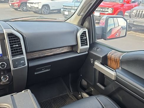 Used 2019 Ford F150 Lariat AWD/4WD image 16