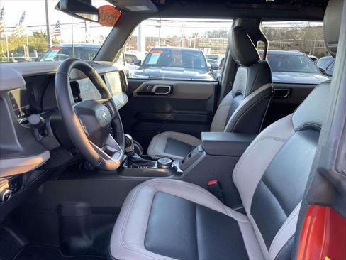 Used 2024 Ford Bronco Big Bend image 13