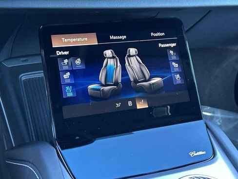 New 2026 Cadillac Vistiq Premium Luxury AWD/4WD image 19