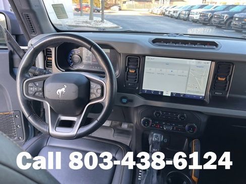 Used 2022 Ford Bronco Badlands image 12