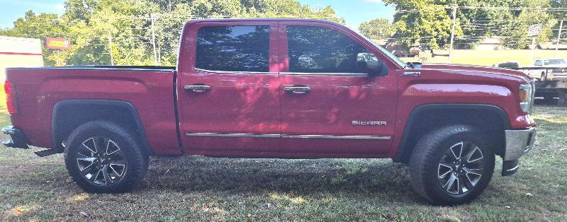 Used 2015 GMC Sierra 1500 SLT w/ SLT Crew Cab Value Package AWD/4WD image 2