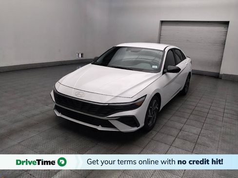 Used 2025 Hyundai Elantra Sport FWD image 1