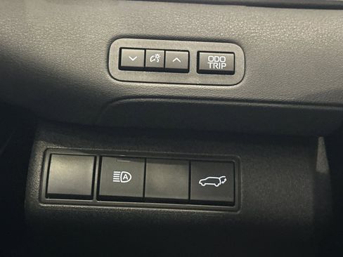 New 2026 Toyota C-HR AWD/4WD image 29