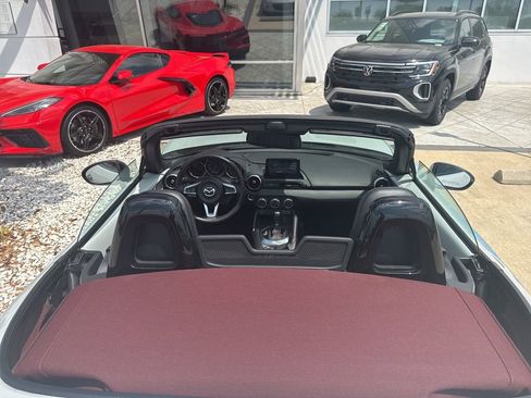 Used 2018 MAZDA MX-5 Miata Grand Touring image 7