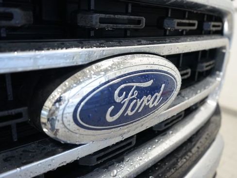 Used 2023 Ford F150 XLT w/ XTR Package image 11