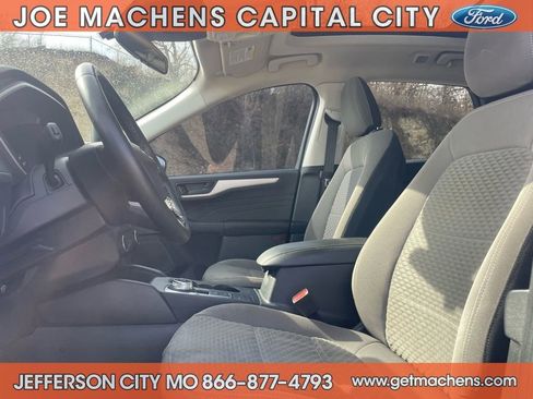 Certified 2022 Ford Escape SE w/ Convenience Package image 18