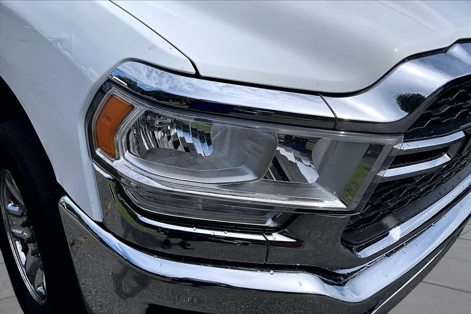 Used 2024 RAM 2500 Tradesman w/ Chrome Appearance Group AWD/4WD image 27