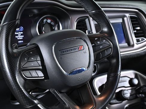 Used 2022 Dodge Challenger GT image 14