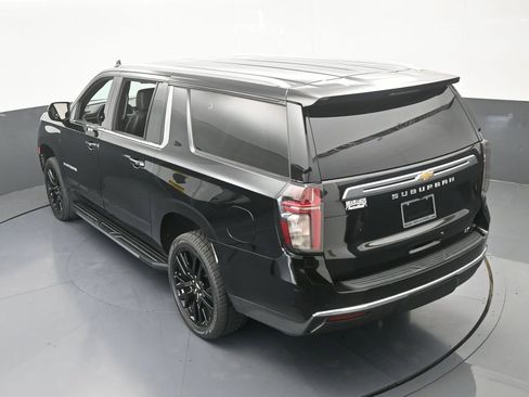 Used 2021 Chevrolet Suburban LT image 54