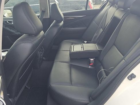 Used 2016 INFINITI Q50 Premium w/ 2.0T Premium Plus Package image 10