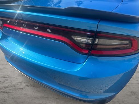 Used 2019 Dodge Charger SXT w/ Blacktop Package AWD/4WD image 22