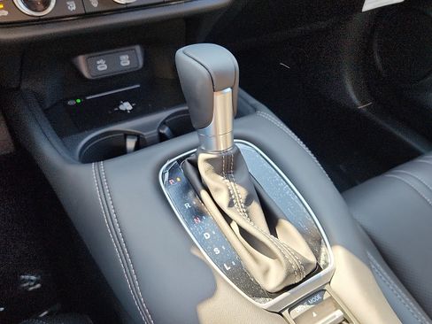 New 2027 Honda HR-V EX-L image 10