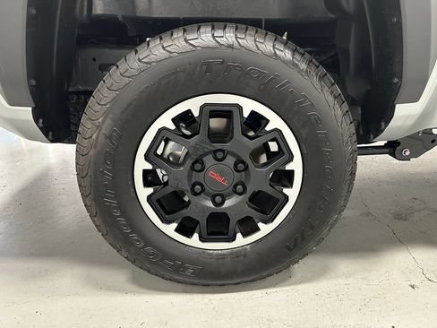 Used 2026 Toyota Tacoma TRD Off-Road AWD/4WD image 65