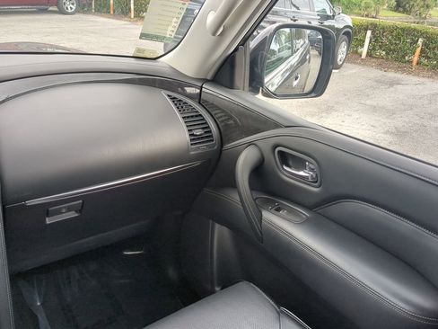 Used 2024 INFINITI QX80 Luxe image 19