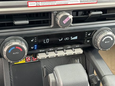 New 2026 Toyota 4Runner TRD Off-Road Premium image 25