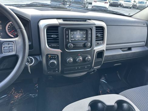 Used 2020 RAM 1500 Warlock AWD/4WD image 21