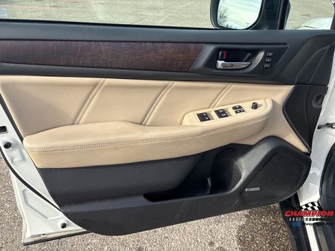 Used 2019 Subaru Outback 2.5i Limited image 15