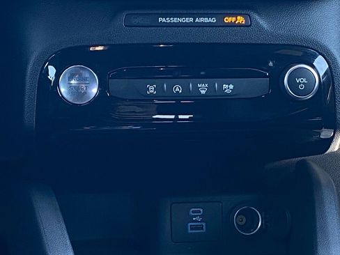 Certified 2023 Ford Escape ST-Line w/ Tech Pack #1 image 10