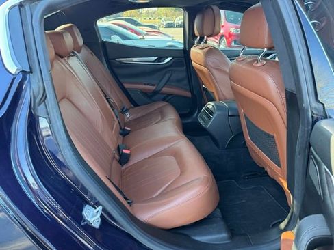 Used 2018 Maserati Ghibli image 11