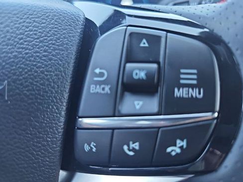 Certified 2025 Ford Explorer ST-Line w/ ST-Line Street Pack AWD/4WD image 18