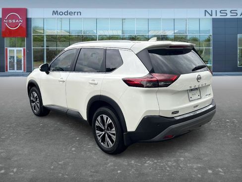 Certified 2023 Nissan Rogue SV w/ SV Premium B Package AWD/4WD image 7
