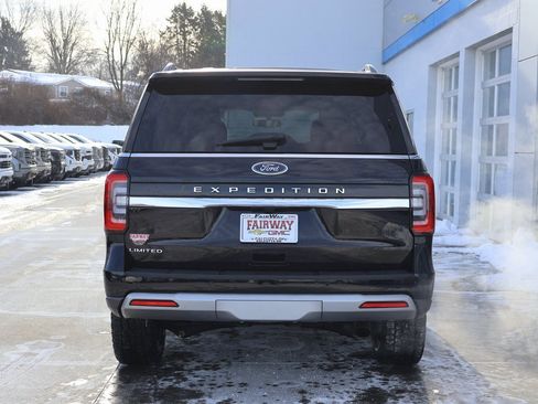 Used 2024 Ford Expedition Limited image 9