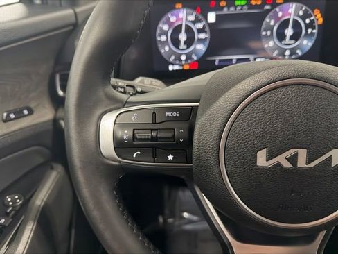 Used 2023 Kia Sportage X-Pro AWD/4WD image 11