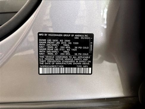 Used 2024 Volkswagen Atlas SEL Premium R-Line AWD/4WD image 22