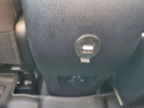 Used 2017 Toyota RAV4 XLE image 31