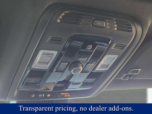 New 2026 Chevrolet Suburban Premier image 34