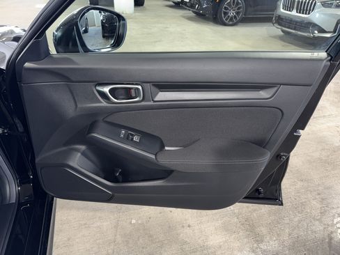 Used 2024 Honda Civic Sport image 9