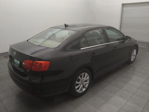 Used 2014 Volkswagen Jetta SE FWD image 9