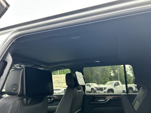 New 2026 GMC Yukon XL Elevation w/ Elevation Premium Package AWD/4WD image 46