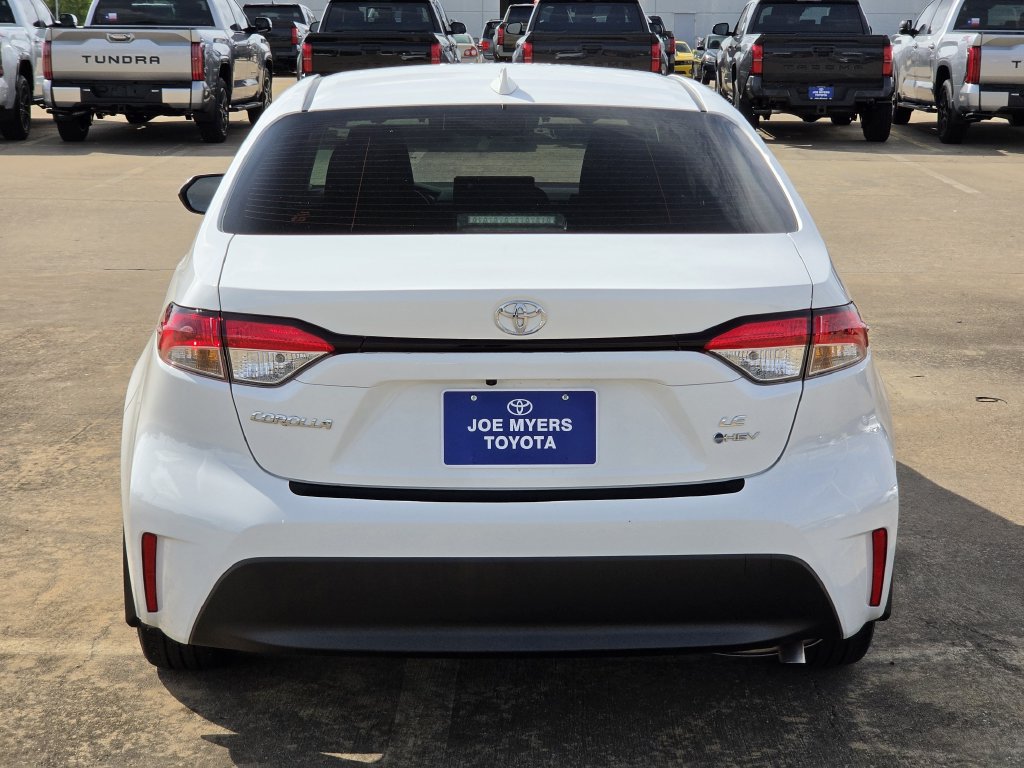 Used 2026 Toyota Corolla LE FWD image 8