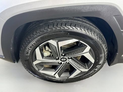 Used 2023 Hyundai Tucson Limited AWD/4WD image 4