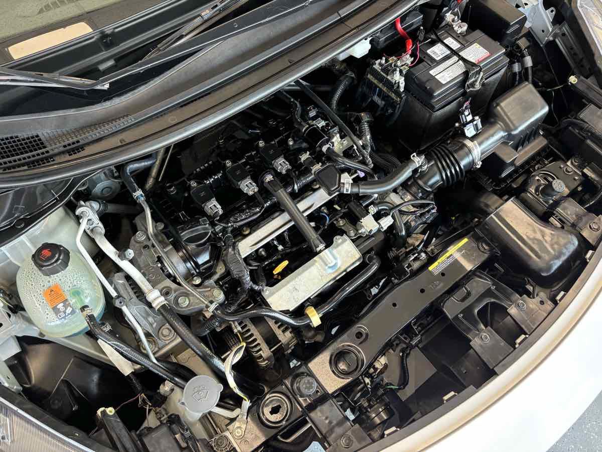 Used 2023 Nissan Versa S w/ S Plus Package FWD image 28
