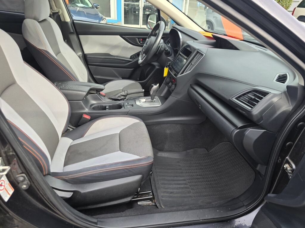 Used 2018 Subaru Crosstrek 2.0i Premium AWD/4WD image 11