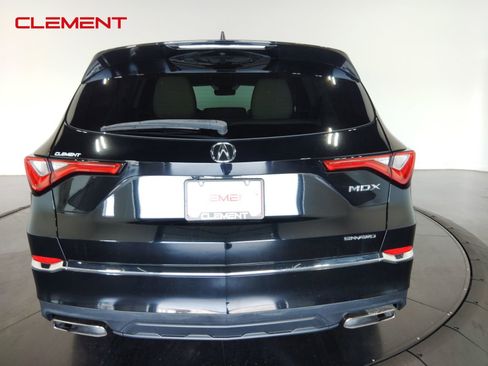Used 2022 Acura MDX SH-AWD image 6