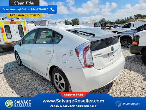 Used 2012 Toyota Prius Two FWD image 3
