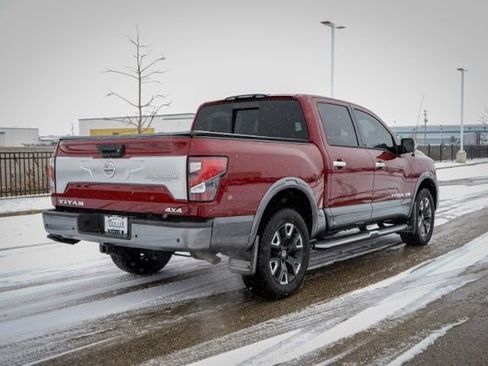 Used 2020 Nissan Titan Platinum Reserve w/ Moonroof Package image 7