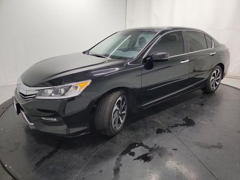 Used 2016 Honda Accord EX-L image 3