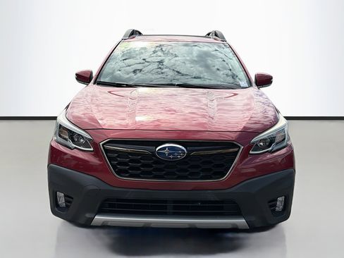 Used 2020 Subaru Outback Limited image 8