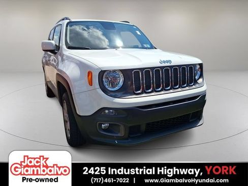 Used 2017 Jeep Renegade Latitude w/ Popular Equipment Group AWD/4WD image 1