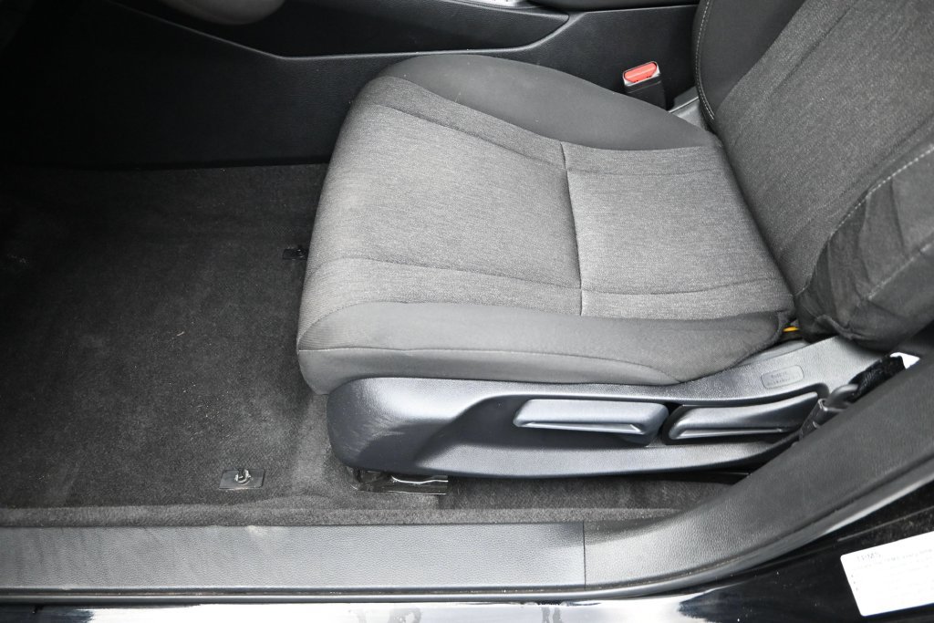 Used 2023 Honda Accord LX image 13
