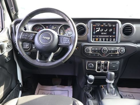 Used 2023 Jeep Wrangler Unlimited w/ Cold Weather Group AWD/4WD image 18