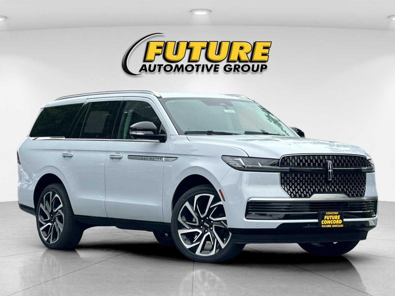 New 2026 Lincoln Navigator Reserve AWD/4WD image 1